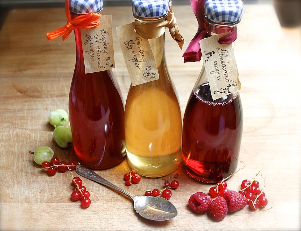 Create your own healthy fruit vinegars to add a fresh splash of flavor to Northwest recipes.  