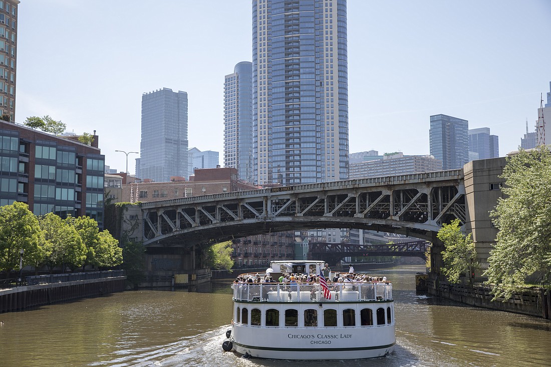 Photo courtesy of Chicago's First Lady Cruises