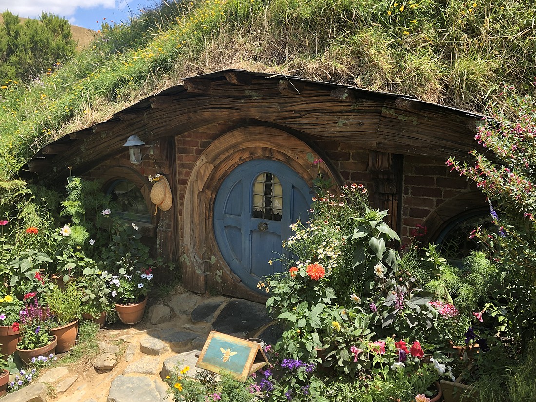 A hobbit hole at Hobbiton
Photo by Debbie Stone