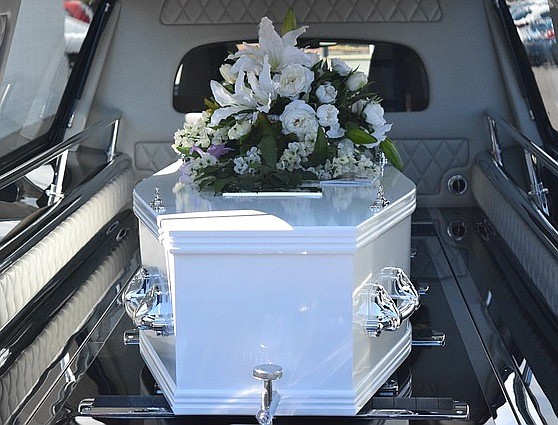Funeral costs will vary considerably depending on your geographic location, the funeral home you choose and the funeral choices you make