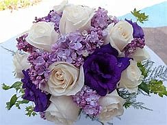 Roses and lilacs for a wonderful mom, Pinterest.