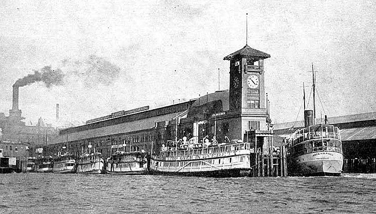 Colman dock and steamers, Seattle waterfront, 1920s. Courtesy UW Special Collections (SEA2157)