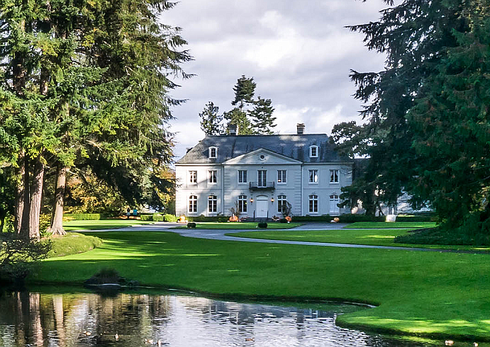 Bloedel Reserve on Bainbridge Island is a 140-acre nature reserve with woodlands, meadows, sculpted landscapes and gardens