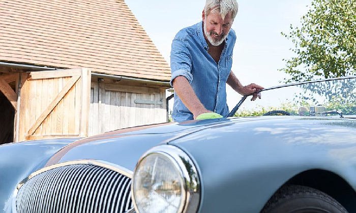 5 Projects and Hobbies for Men to Do in Retirement
