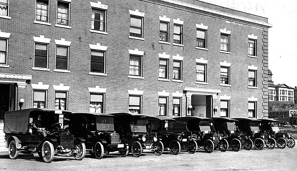 Merchants Parcel Delivery fleet of vehicles, Seattle. Photo courtesy United Parcel Service Archives