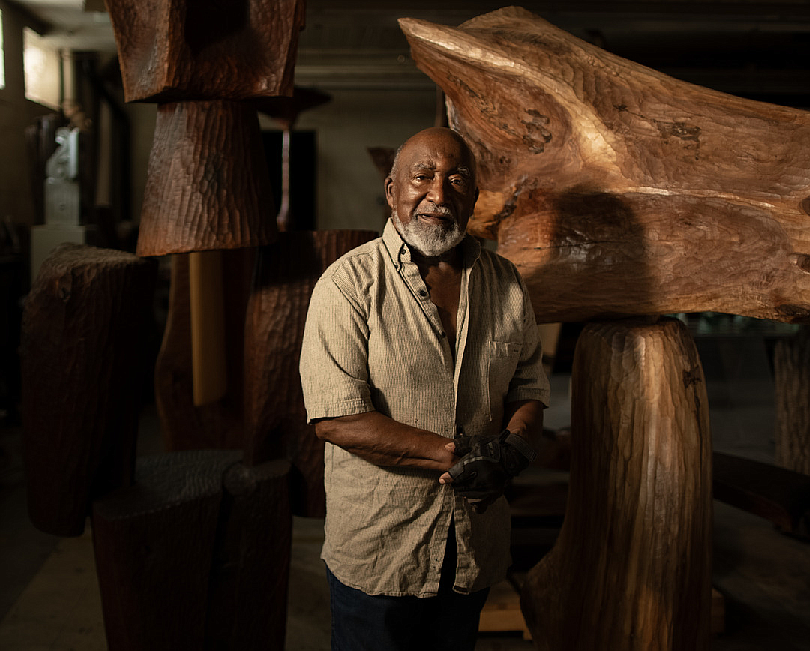 Thaddeus Mosely in his Pittsburg studio. His exhibition can currently be found at "Following Space: Thaddeus Mosley & Alexander Calder" at the Seattle Art Museum, photo courtesy SAM Communications (Seattle Art Museum)